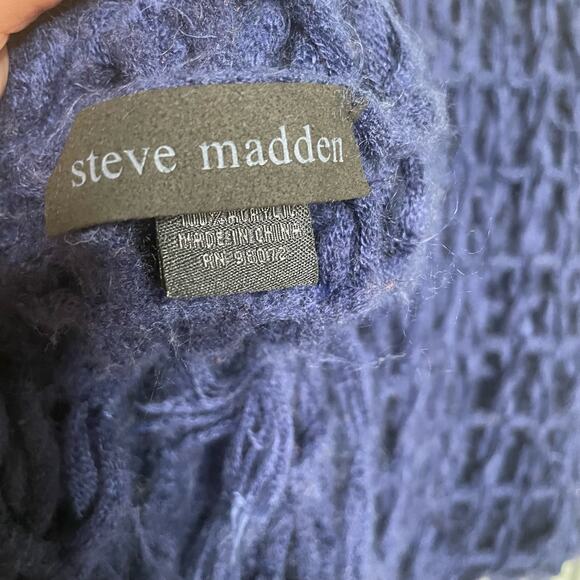 Steve Madden Shawl Wrap Chunky Open Knit Fringe Infinity Scarf Acrylic‎ Blue OS - Picture 6 of 10